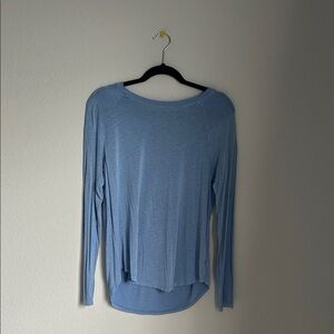 American Eagle Outfitters Sky Blue Long Sleeve Tee